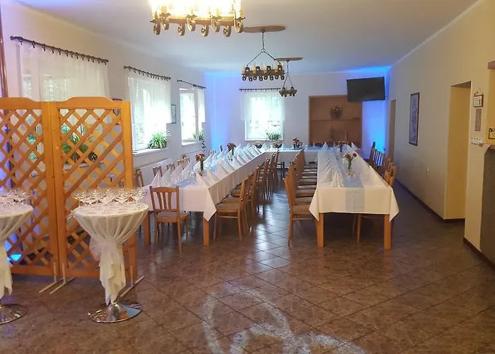 Penzion Sulov 招待所 Sulov